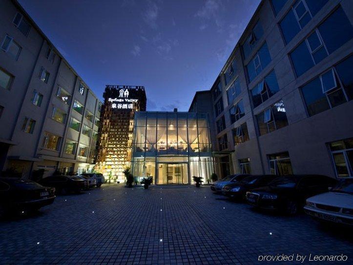 Beijing Springs Valley Hotel Bagian luar foto