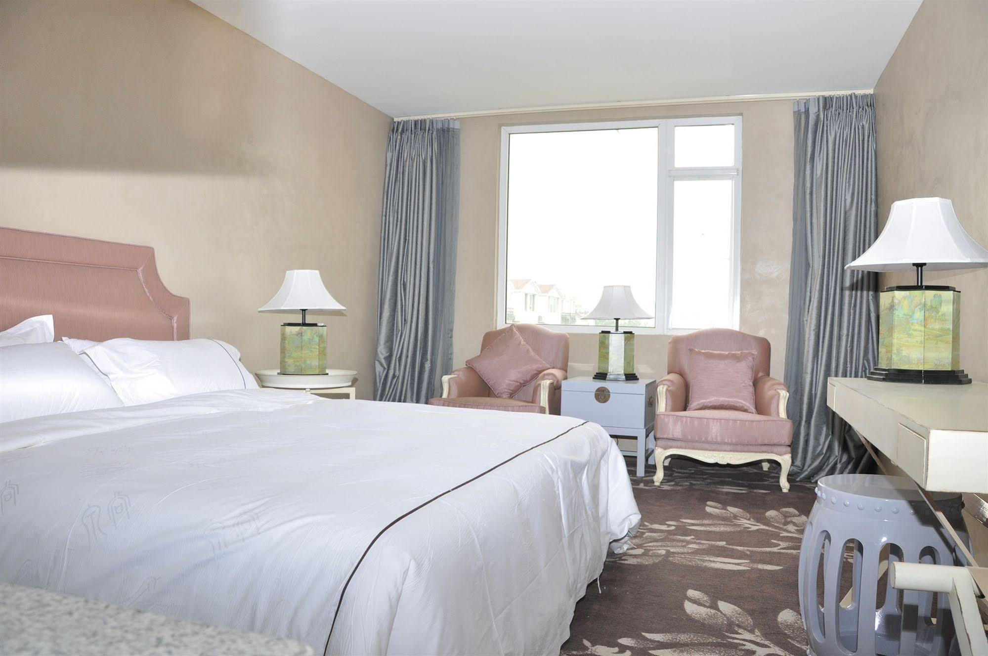 Beijing Springs Valley Hotel Bagian luar foto